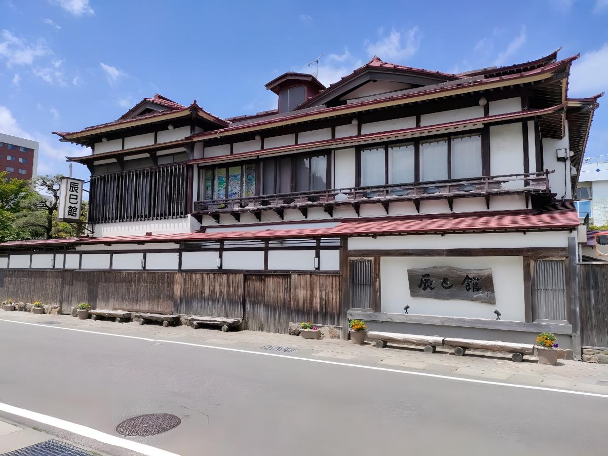 浅虫温泉 辰巳館 日帰りレビュー｜500円で味わう100%源泉掛け流し